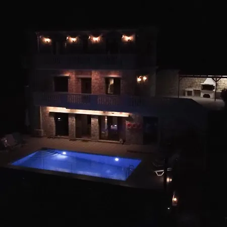 Βίλα Galinos